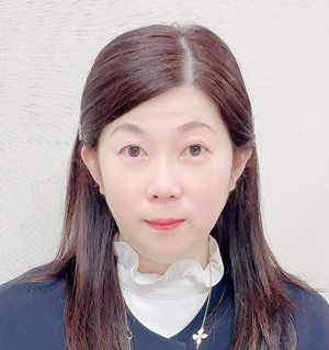 学術大会長　吉岡詠美（国際医療福祉大学小田原保健医療学部看護学科　教授）